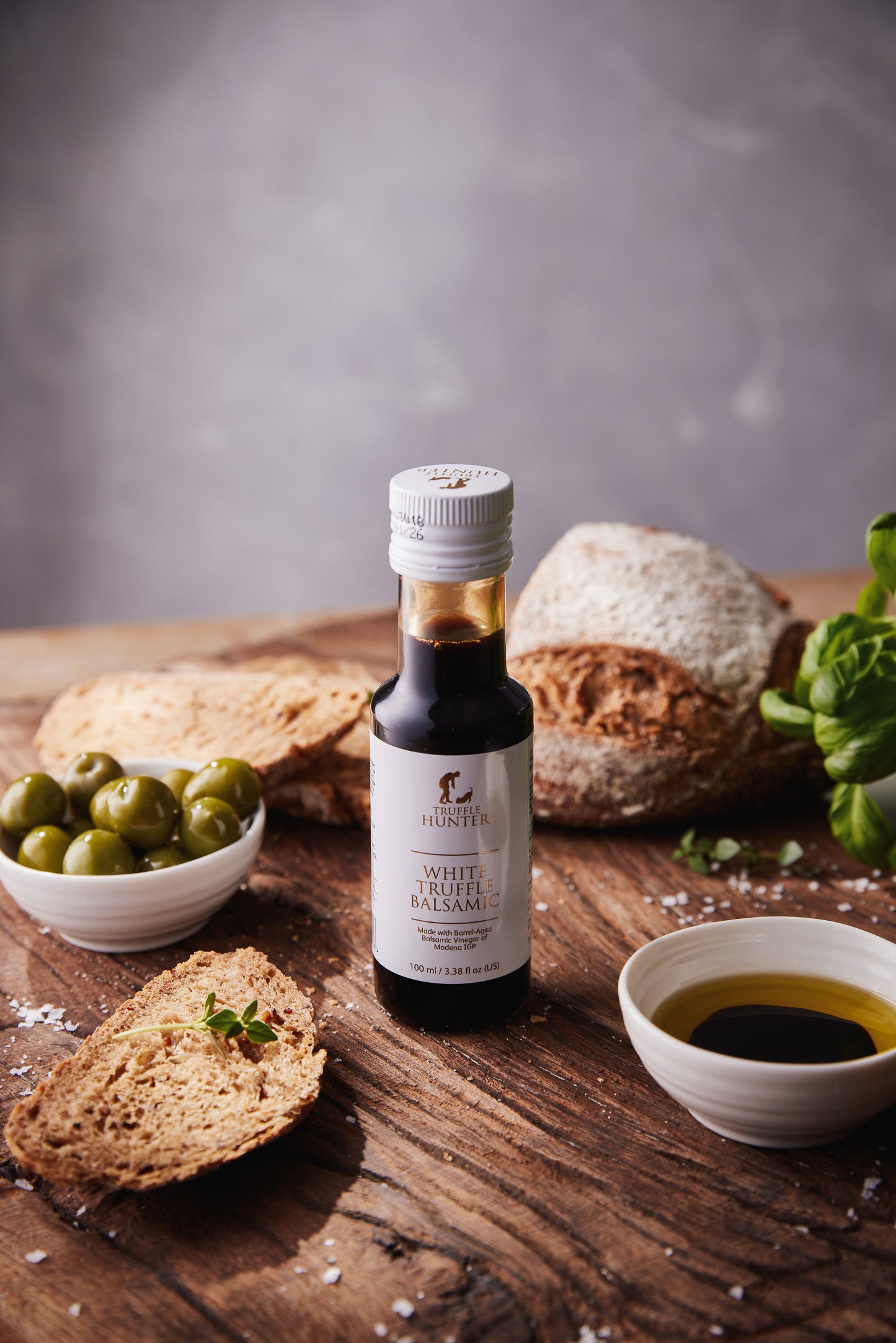 White Truffle Balsamic Vinegar –Barrel-Aged Balsamic Vinegar with White Truffle
